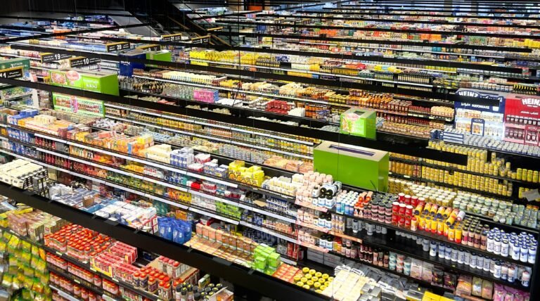 Loblaws Jobs & Walmart Canada Careers: Top Retail Hiring